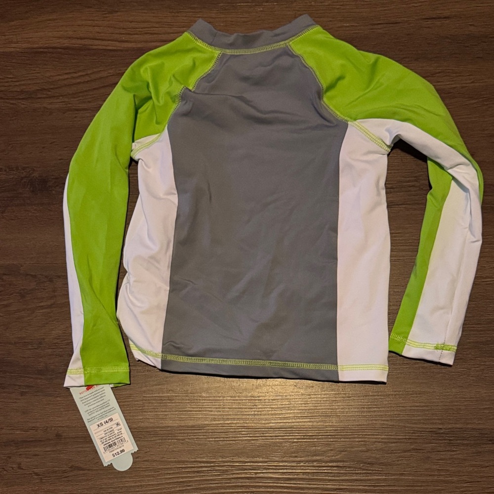 Cat & Jack NWT Green and Gray Long Sleeve Shirt Rashguard